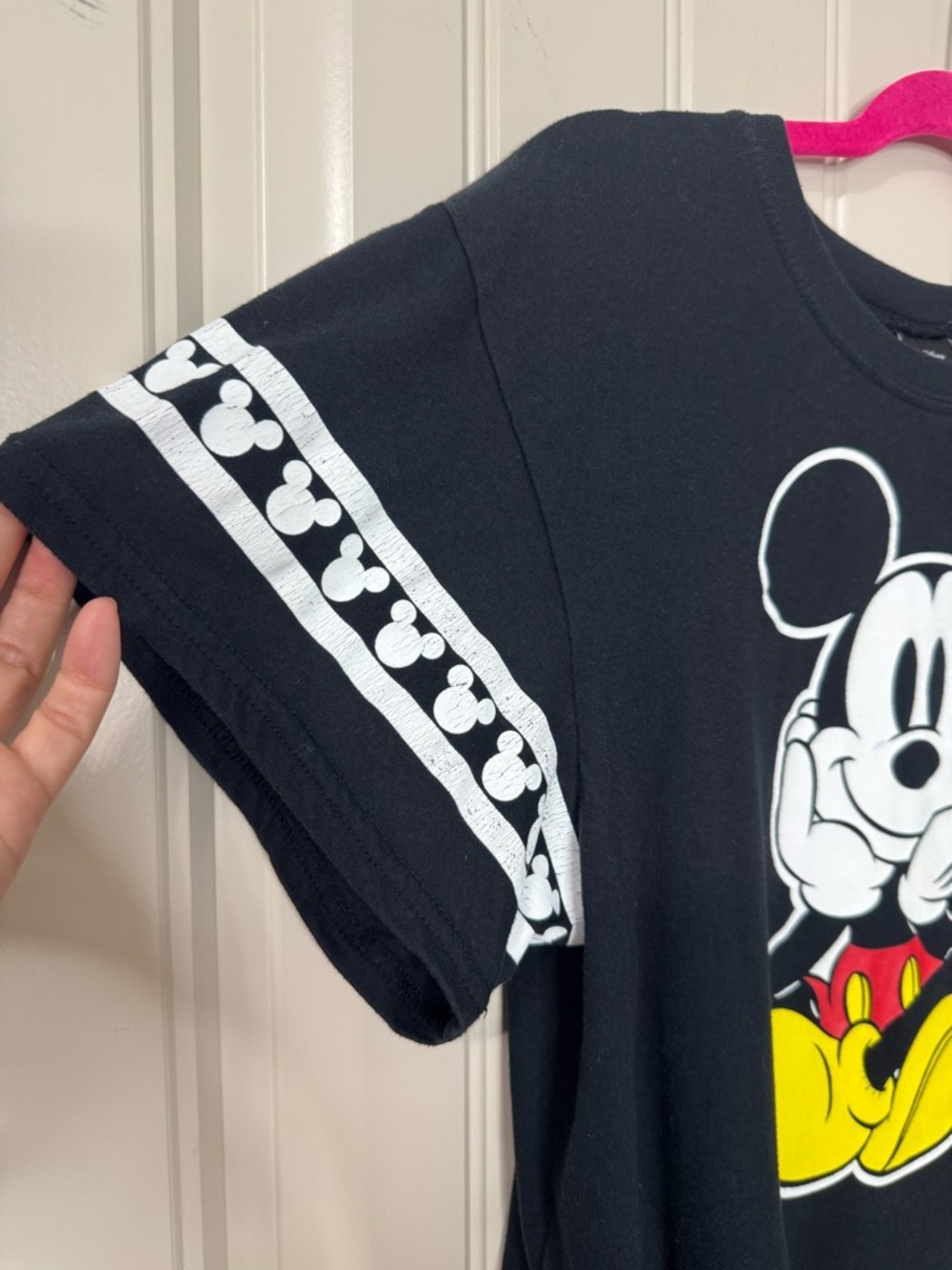 3/for $15 🍒DISNEY’s Mickey Black Short Sleeve Character Tee (Womens X-Large) - Picture 6 of 9